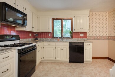 14 Walnut Rd, Holliston, MA 01746 - photo 7