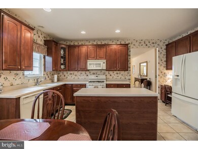220 Night Hawk Cir, West Deptford, NJ 08086 - photo 5