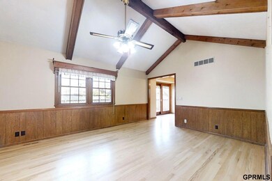 1301 Scott Rd, Papillion, NE 68046 - photo 4