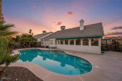 313 Vallarte Dr, Henderson, NV 89014 - photo 6