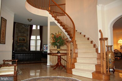 5845 Saddle Downs Place, Centreville, VA 20120 - photo 2