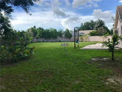 An extremely spacious, fenced in back yard. Paved 