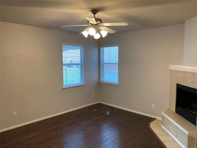 10128 Cherry Hill Ln, Providence Village, TX 76227 - photo 3