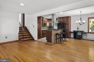 2021 Spring Mill Rd, Conshohocken, PA 19428 - photo 4