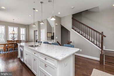 1602 Rampart Mews, Baltimore, MD 21230 - photo 5