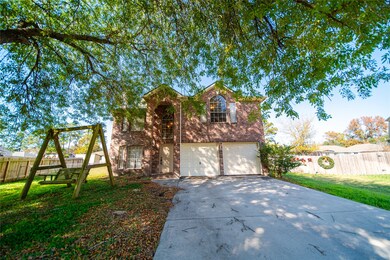 10723 Scenic Dr, Montgomery, TX 77356 - photo 2