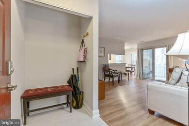 1781 Jonathan Way unit C, Reston, VA 20190 - photo 7