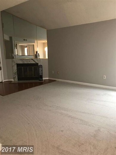 10543 Beacon Ridge Dr, Bowie, MD 20721 - photo 2