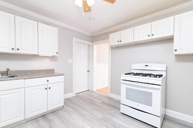 520 Salem St, Rockland, MA 02370 - photo 2