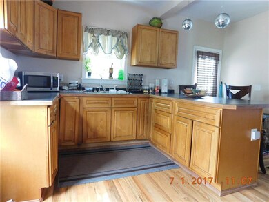 94 Burnside St, Providence, RI 02905 - photo 4