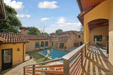 2869 E 72nd St, Tulsa, OK 74136 - photo 4