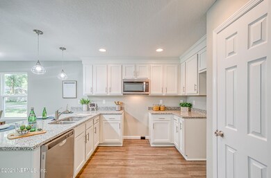 9716 Cunningham Rd, Jacksonville, FL 32246 - photo 4