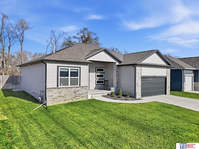 20608 Camelback Ave, Gretna, NE 68028 - photo 2