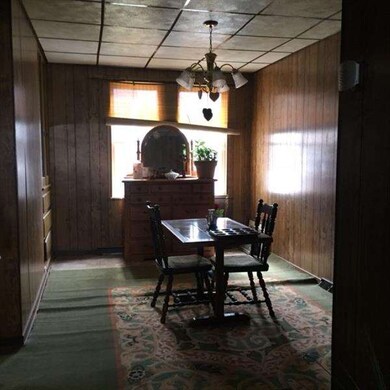 first floor dining room.  Tenant has an area rug o
