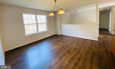 26311 Meadow Wood Dr, Mechanicsville, MD 20659 - photo 3