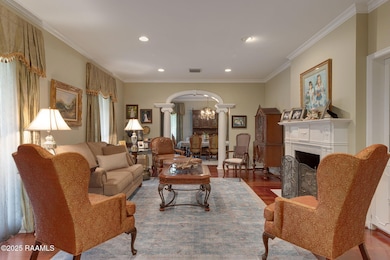 7-web-or-mls-313 Darby Ln-7