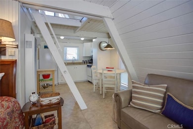 202 E 15th St unit B, Newport Beach, CA 92663 - photo 7