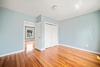 76 Westfield Rd unit 2, Holyoke, MA 01040 - photo 5