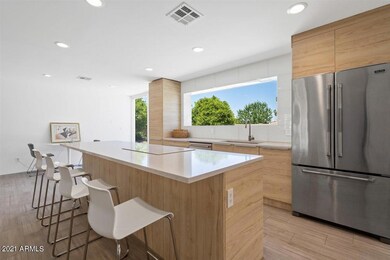 07-Kitchen
