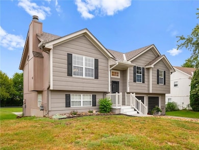 1602 W Pelham Path, Raymore, MO 64083 - photo 2