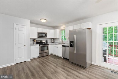 119 Hickory Nut Rd, Linden, VA 22642 - photo 7