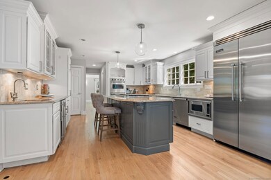 279 E Middle Patent Rd, Greenwich, CT 06831 - photo 5