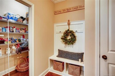 Mudroom & Pantry