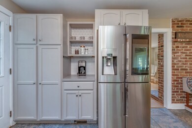 22 Smith Sanborn Rd, Chichester, NH 03258 - photo 3