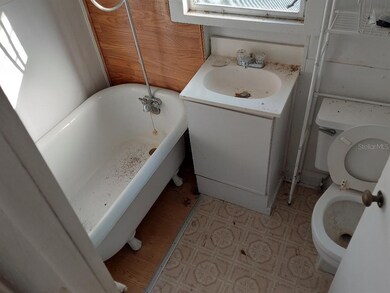 814 14th St N, Saint Petersburg, FL 33705 - photo 6