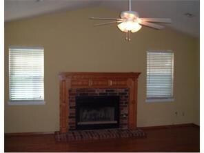 700 N 37th Place, Rogers, AR 72756 - photo 3