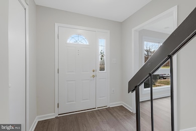 203 Greenfield Ct, Sterling, VA 20164 - photo 6