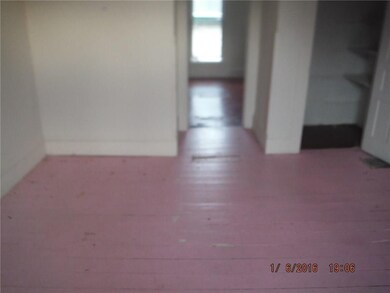 310 W Main St, Thorntown, IN 46071 - photo 4