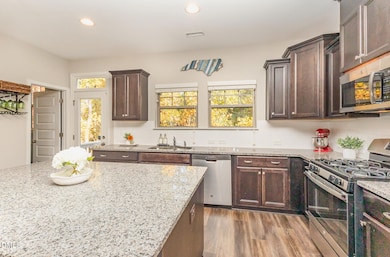 016_kv0a8581-edit_130