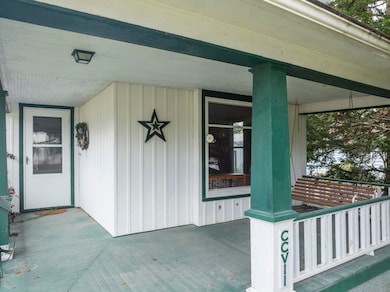 207 W 5th St, Sumner, IA 50674 - photo 2