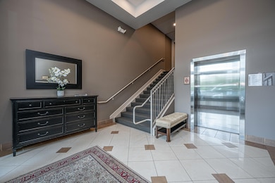 145PierViewUnit214_035