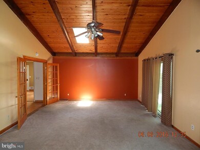 305 Sacred Heart Ln, Reisterstown, MD 21136 - photo 5