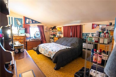 911 Fernwood St unit 913, Emmaus, PA 18049 - photo 7