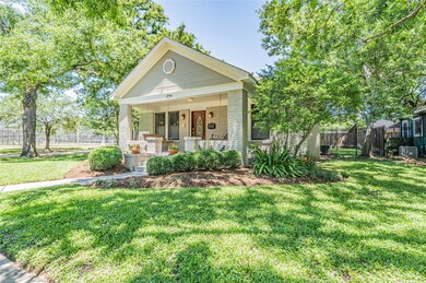 731 W Temple St, Houston, TX 77009 - photo 2