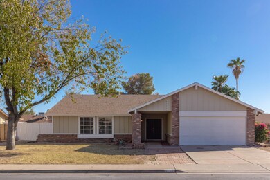 943 East Hackamore Street (2).jpg-SMALL