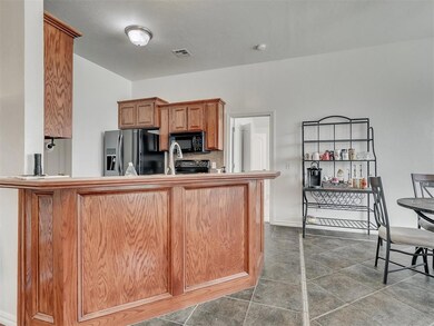 3112 Loren Dr, Moore, OK 73160 - photo 7