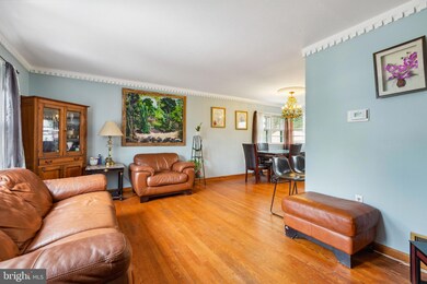 2705 Hughes Rd, Adelphi, MD 20783 - photo 3