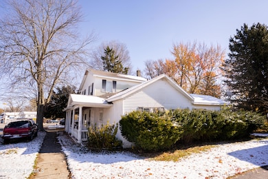 104 W High St, Napoleon, OH 43545 - photo 2