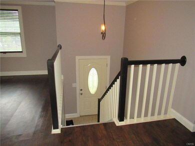 Living Room/Front Entrance