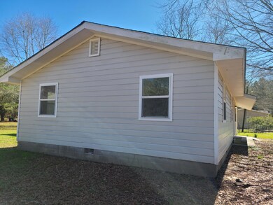 4635 Sharon Rd, Laurel, MS 39443 - photo 4