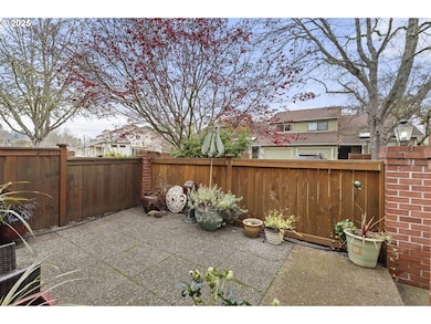 3588 Westleigh St, Eugene, OR 97405 - photo 5