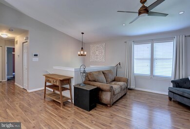 2124 Frederick Rd, Catonsville, MD 21228 - photo 4