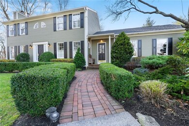 15 Terra Ct, Cranston, RI 02920 - photo 2