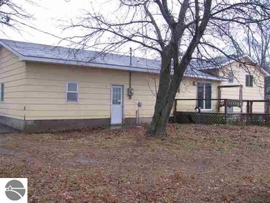 254 S Tonkey Rd, Au Gres, MI 48703 - photo 4