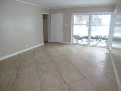 914 Norfolk Ave, Westchester, IL 60154 - photo 2