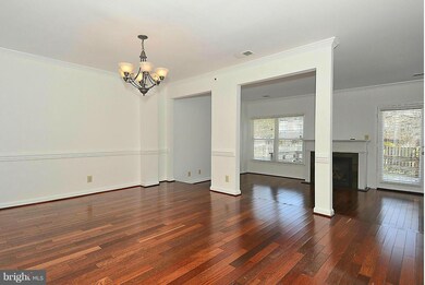 213B Locust St SE unit D, Vienna, VA 22180 - photo 6